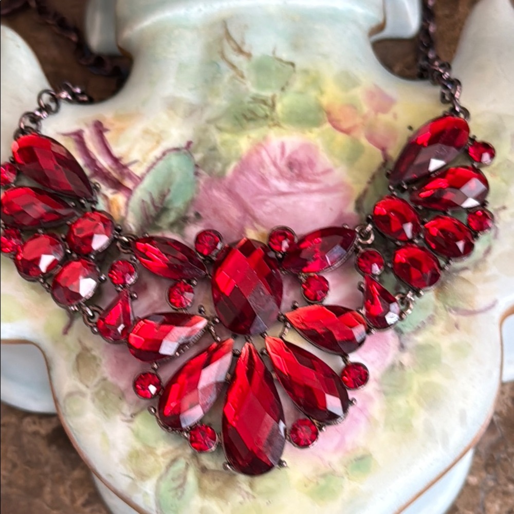 Elegant Deep Red Statement Rhinestone Vintage Nec… - image 1